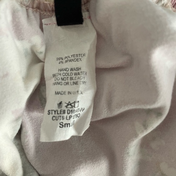 Loving People Floral Print Ruffled Off Shoulder Bodycon Dress Size Small - Picture 8 of 8